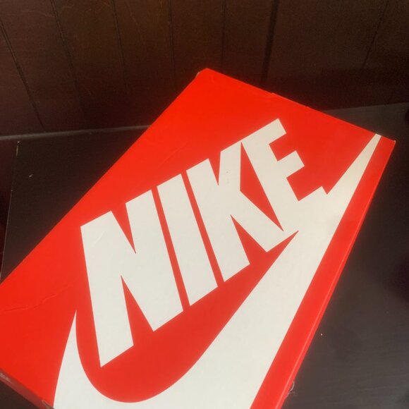 Nike basketball shoes - Picture 5 of 5